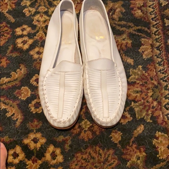 Vintage designer shoes main image 8
